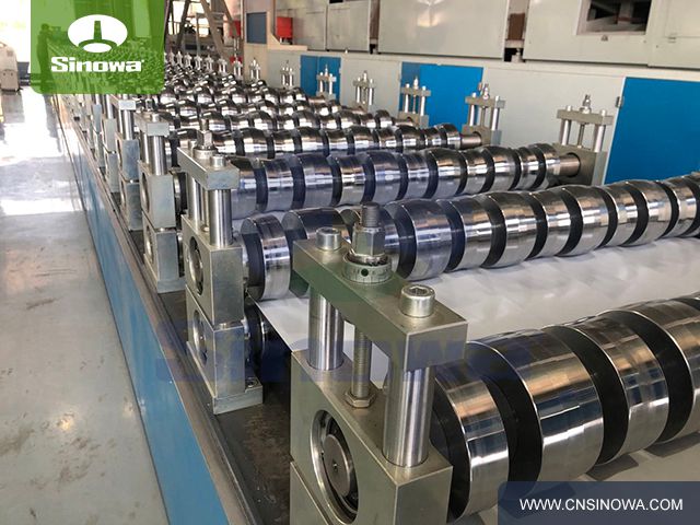 Cold Roll Forming Machine